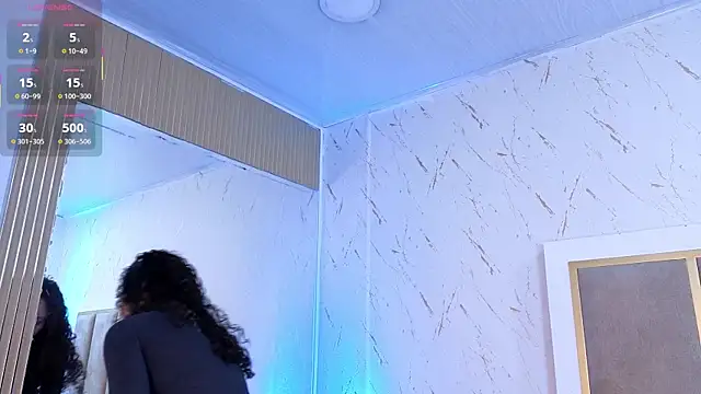 Snapshot of samanthaThoms chatting on 11-24-25, 01:33 samanthaThoms online show from 11-24-25, 01:33