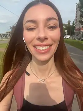 Snapshot of Amelie_Crosby chatting on 06-28-26, 02:01 Amelie Crosby online show from 06-28-26, 02:01