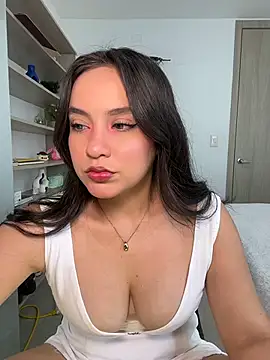 lunatorch online show from 04-18-26, 04:11