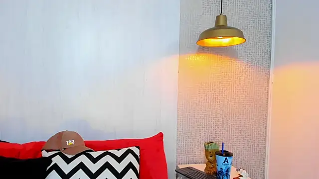 VinzenzRizzo online show from 02-12-26, 04:40