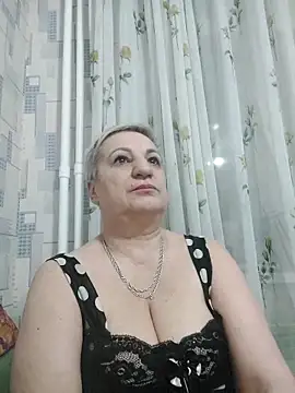 Snapshot of StarNicole chatting on 12-17-25, 06:03 StarNicole online show from 12-17-25, 06:03