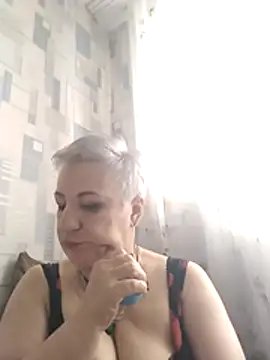 StarNicole online show from 04-08-26, 07:08