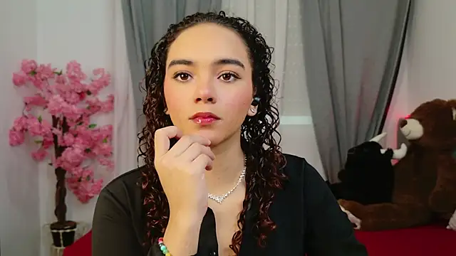 Taylor Tina online show from 10-08-25, 03:31