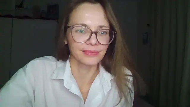 Snapshot of SEA_Dream chatting on 02-08-26, 04:54 SEA Dream online show from 02-08-26, 04:54