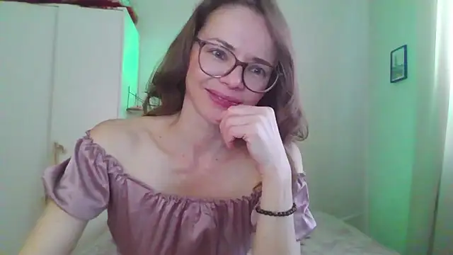 Snapshot of SEA_Dream chatting on 03-19-26, 05:22 SEA Dream online show from 03-19-26, 05:22