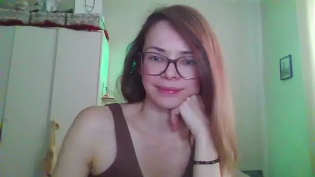 Snapshot of SEA_Dream chatting on 03-21-26, 05:23 SEA Dream online show from 03-21-26, 05:23