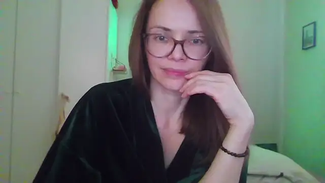 Snapshot of SEA_Dream chatting on 03-23-26, 05:55 SEA Dream online show from 03-23-26, 05:55