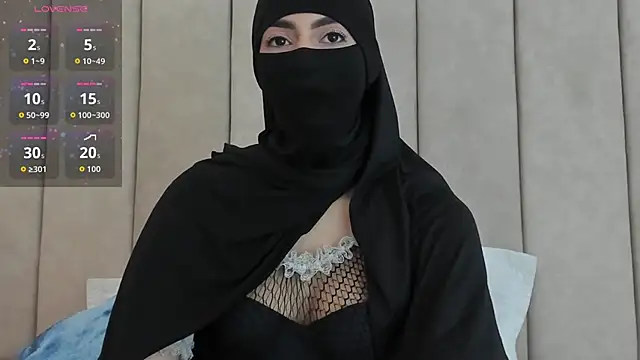  Zahiira  online show from 03-28-26, 12:16