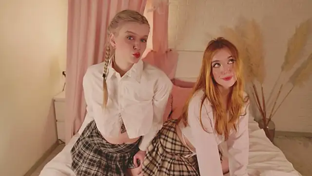 Sexy witches online show from 03-05-26, 07:15