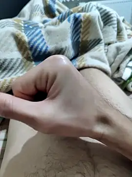 emrekzlk52 online show from 03-27-26, 11:37