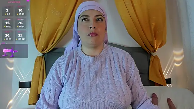 Snapshot of Noortaheri88 chatting on 09-16-25, 07:37 Noortaheri88 online show from 09-16-25, 07:37