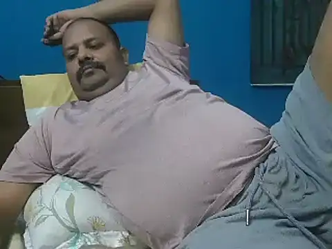 simpleboldguy277 online show from 12-22-25, 05:10