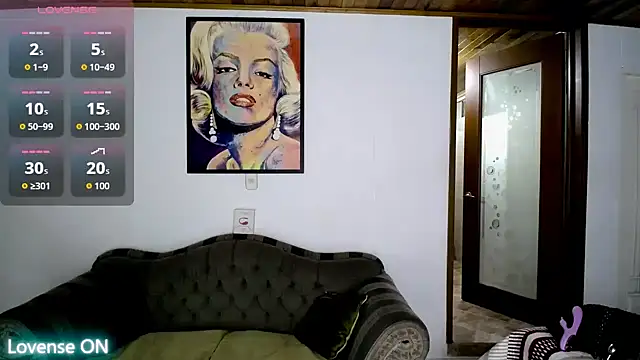 leahot29 online show from 09-28-25, 07:58