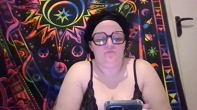 moulette7 online show from 04-23-26, 06:43