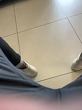 kamo012000 online show from 03-26-26, 11:27