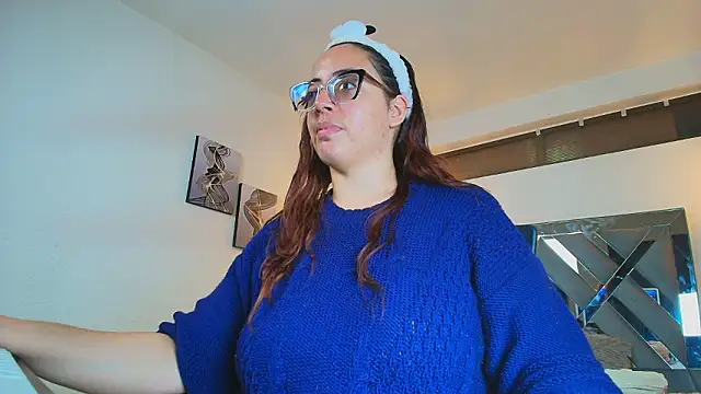 Snapshot of Rossi_ss1 chatting on 02-07-26, 04:05 Rossi ss1 online show from 02-07-26, 04:05