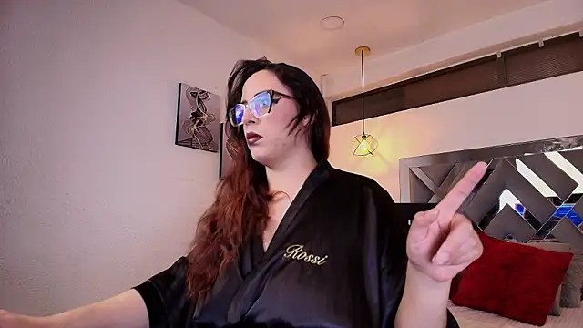 Snapshot of Rossi_ss1 chatting on 02-26-26, 06:12 Rossi ss1 online show from 02-26-26, 06:12