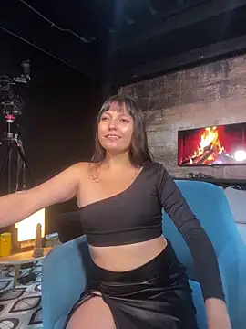 chloeey777  online show from 02-03-26, 01:16