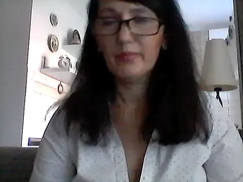 Snapshot of Elena48324 chatting on 09-21-25, 12:29 Elena48324 online show from 09-21-25, 12:29
