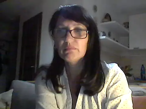 Snapshot of Elena48324 chatting on 10-09-25, 05:00 Elena48324 online show from 10-09-25, 05:00