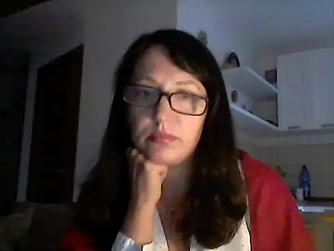 Snapshot of Elena48324 chatting on 10-11-25, 12:26 Elena48324 online show from 10-11-25, 12:26
