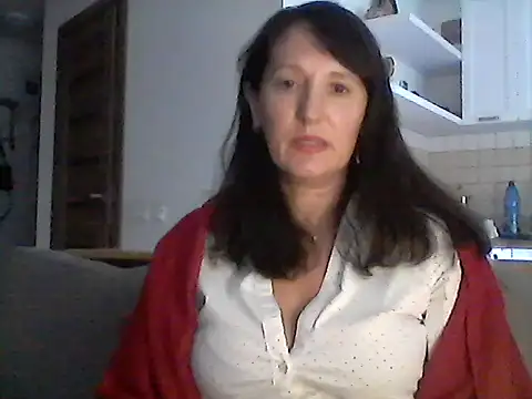 Snapshot of Elena48324 chatting on 10-15-25, 12:16 Elena48324 online show from 10-15-25, 12:16