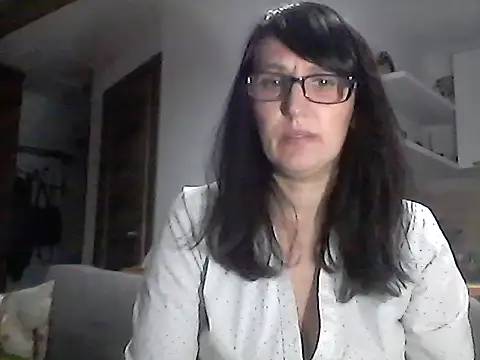 Elena48324 online show from 04-02-26, 04:59