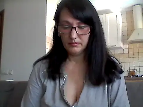 Elena48324 online show from 05-02-26, 10:31