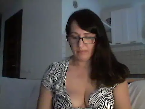 Elena48324 online show from 07-08-26, 04:33