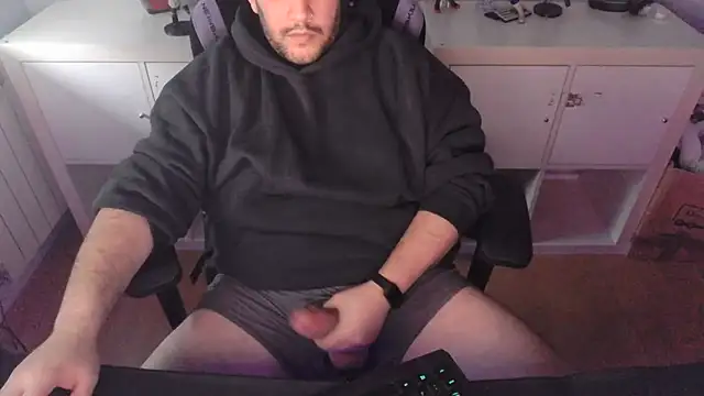 axelsito2 online show from 10-10-25, 12:37