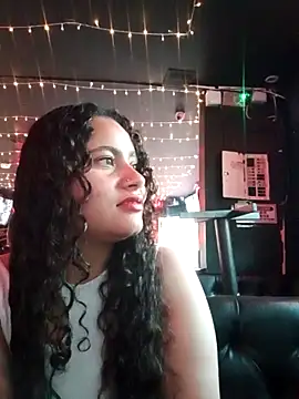 Yaya watson online show from 10-11-25, 08:29