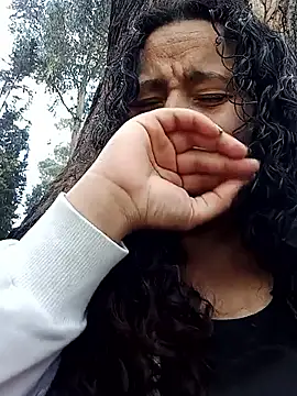 Yaya watson online show from 11-02-25, 09:39