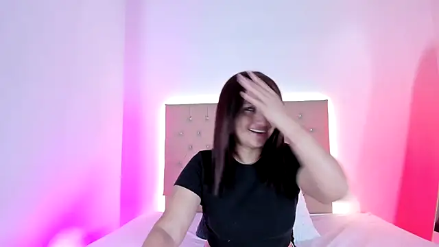 Zafiro  Brown online show from 10-19-25, 11:55