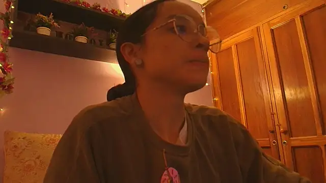 Dafne Mel online show from 11-05-25, 12:49