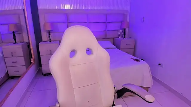 Starbutterflyy  online show from 02-11-26, 05:12