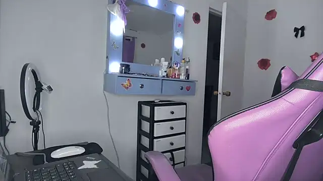 soffy rosses online show from 05-24-26, 01:54