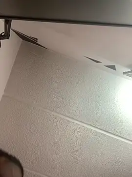 malek xarx  online show from 10-22-25, 07:02