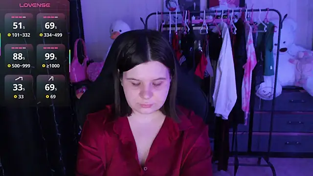 AmyVibess online show from 05-14-26, 06:15