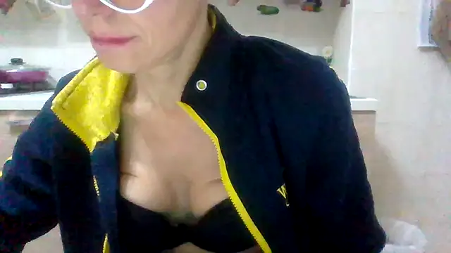 Kelly80 online show from 04-10-26, 02:39