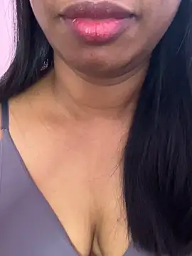 Snapshot of tamil_Aarathi chatting on 05-16-26, 12:40 tamil Aarathi online show from 05-16-26, 12:40
