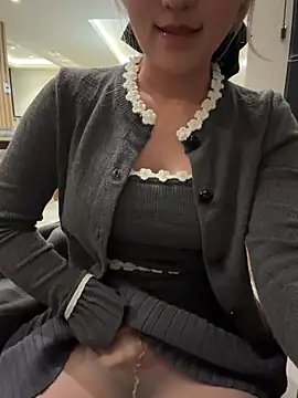 winter11 online show from 11-28-25, 08:50