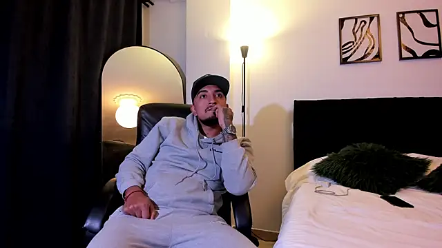 Cefiro93 online show from 04-07-26, 11:59