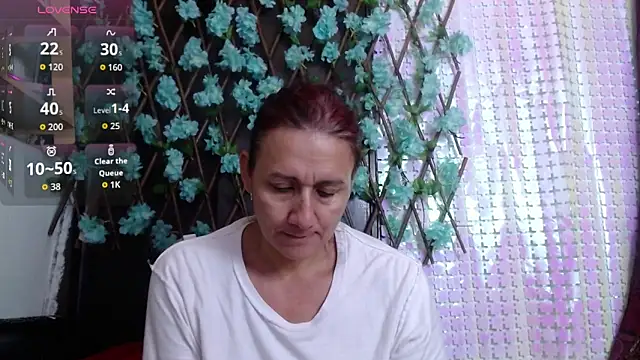 darling hott online show from 10-06-25, 09:40