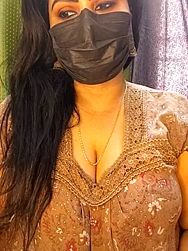 honey-flower online show from 02-20-26, 05:04