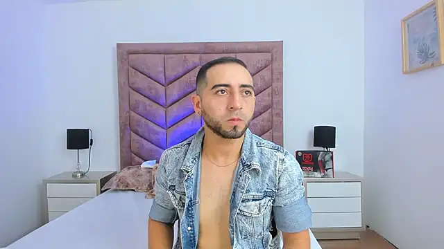 Lushian  online show from 11-04-25, 01:21