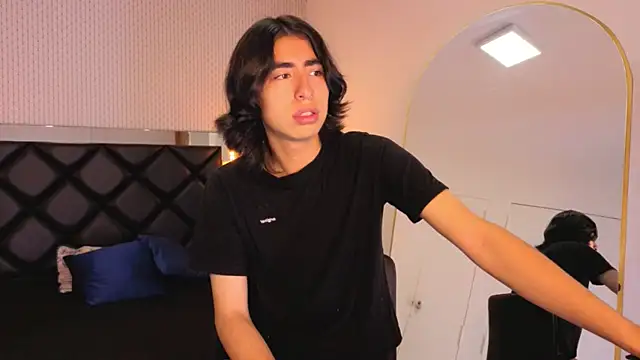 ryo light online show from 10-28-25, 08:00