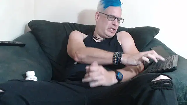 Snapshot of nerdy6 chatting on 07-26-26, 03:30 nerdy6 online show from 07-26-26, 03:30