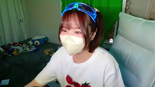 chii chan o0 online show from 04-30-26, 01:17