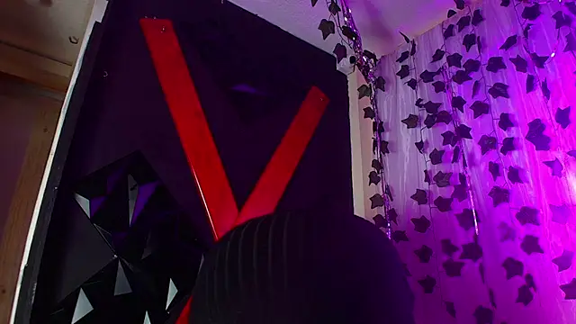 ivonne diaz1 online show from 11-03-25, 07:37