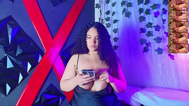 ivonne diaz1 online show from 12-04-25, 08:06